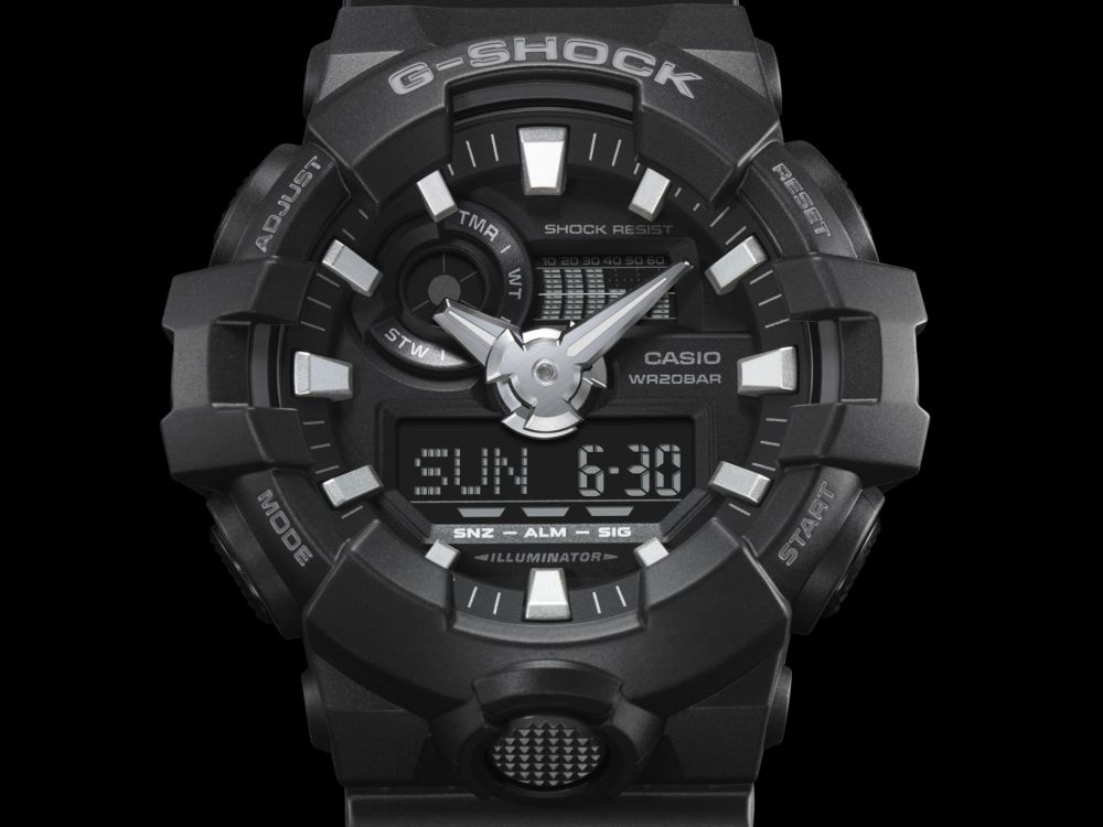 Casio Orologio G-Shock Uomo Digitale Multifunzione Cod.GA-700-1BER