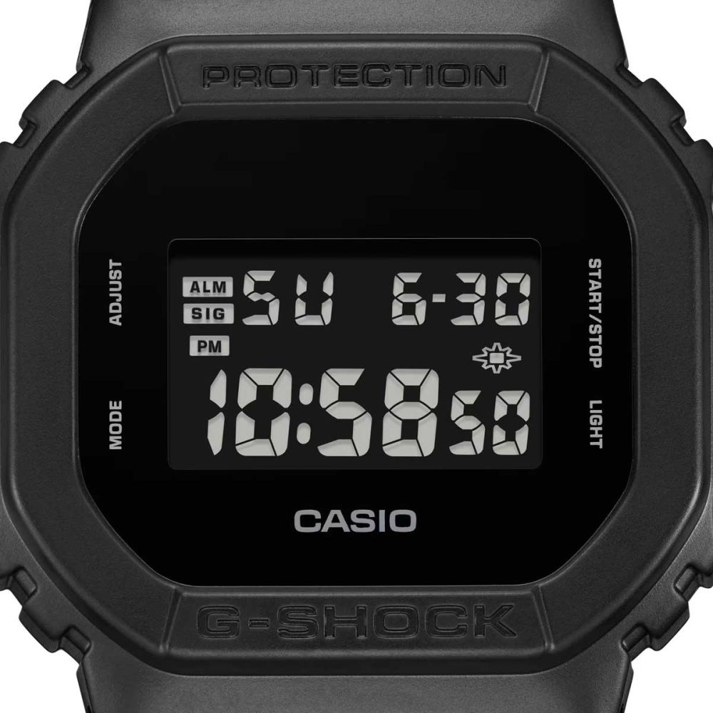 Casio G-Shock Orologio Multifunzione Digitale DW-5600UBB-1ER