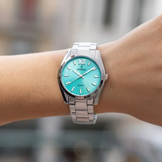 Festina Orologio Solo Tempo Donna Acciaio Quadrante Smeraldo F20622 D Stainless Gioiellerie